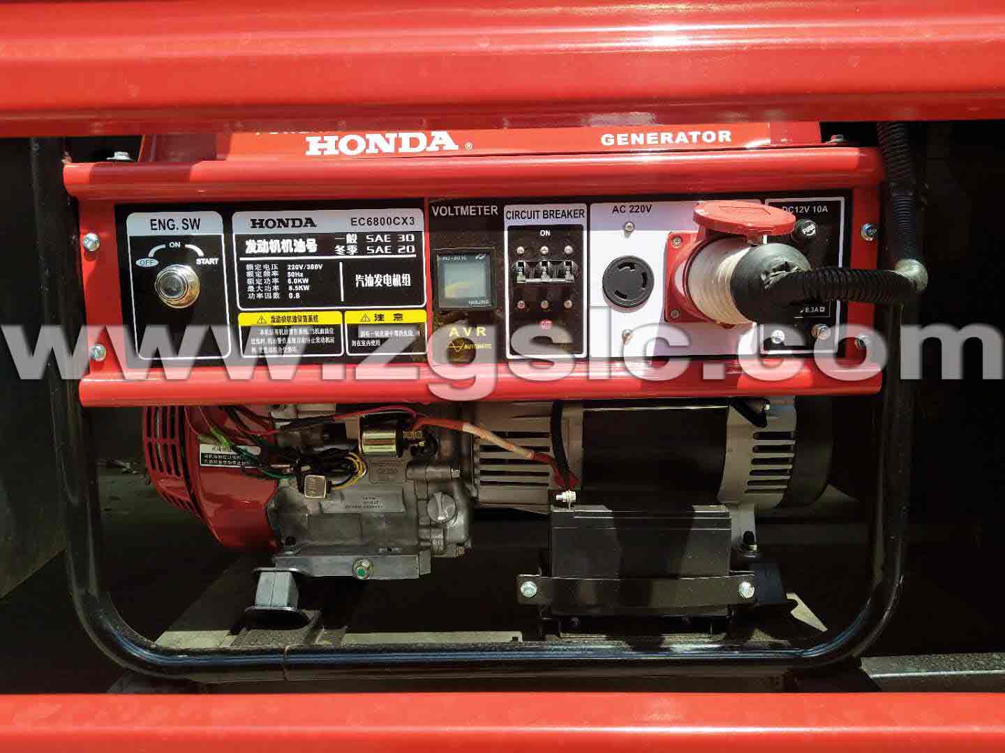重汽豪沃后双桥碎石封层车(国五)