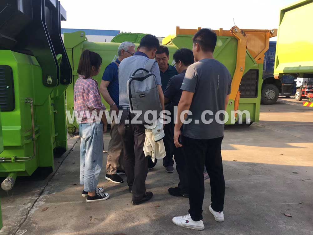 雄赳赳、气昂昂、跨过太平洋——湖北程力集团联体压缩垃圾站出口韩国啦